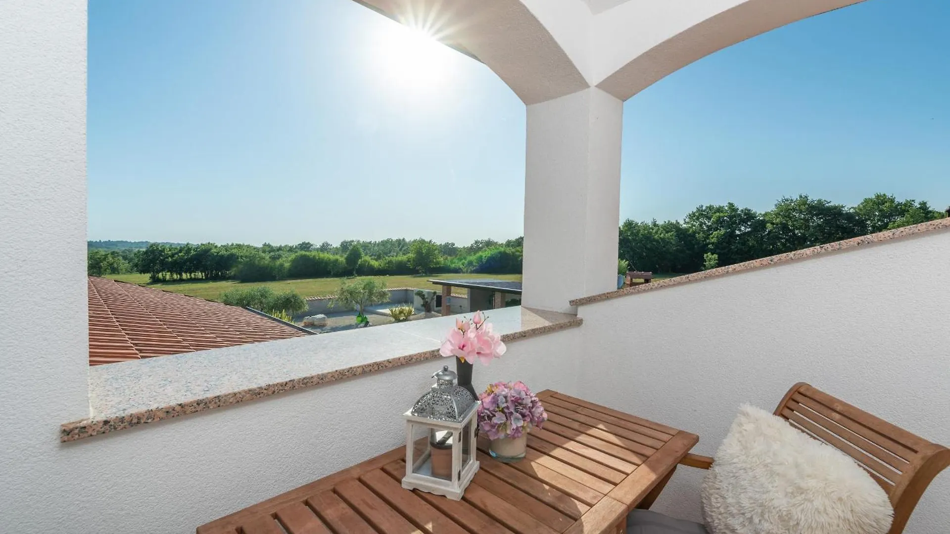 Beautiful Villa Sveta Anna With Jacuzzi In Tinjan 0*,  Croatia